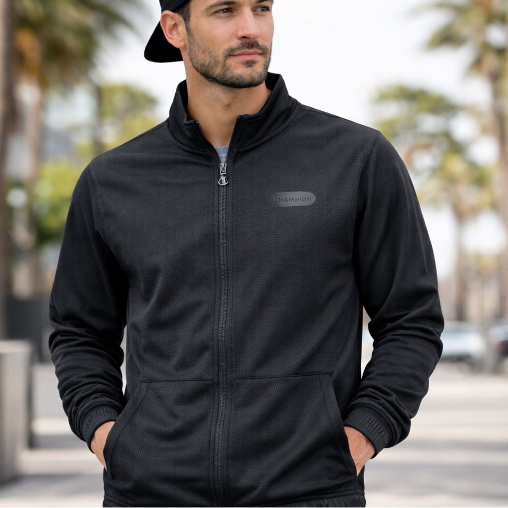 Champion Game Day Attack Jacket Black men’s Small Full Zip Athletic Track Jacket